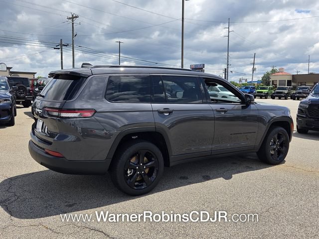 New 2026 Jeep Grand Cherokee L Limited w/ Limited Altitude Package RWD image 13
