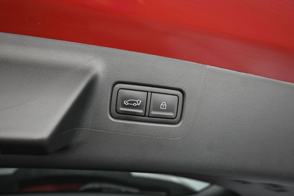 Used 2025 Hyundai Santa Fe SEL AWD/4WD image 32