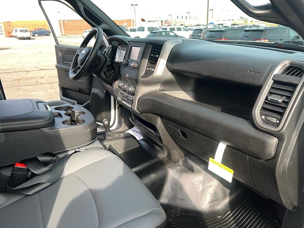 New 2024 RAM 3500 Tradesman w/ Chrome Appearance Group image 12