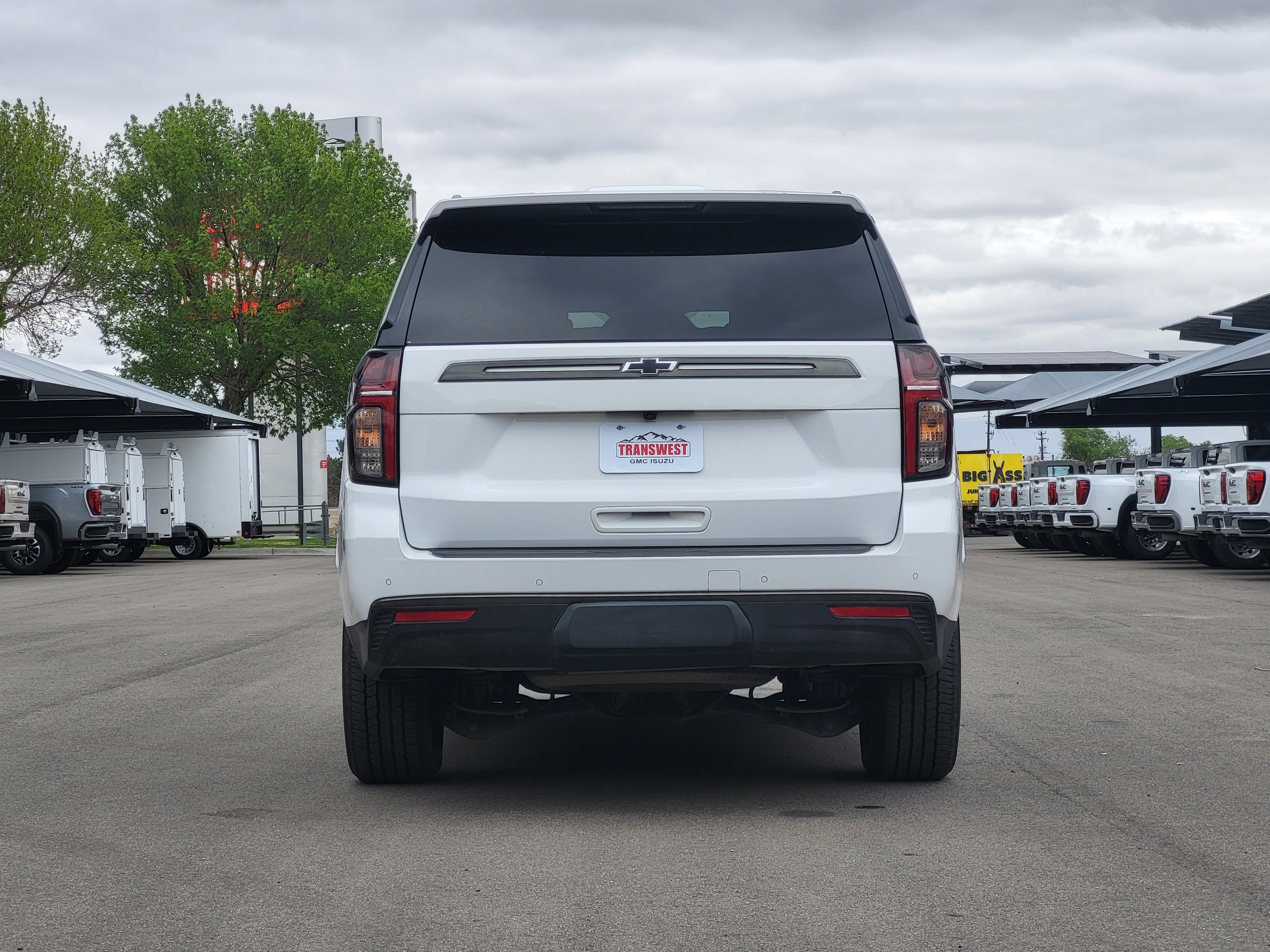 Used 2021 Chevrolet Suburban Z71 w/ Rear Media and Nav Package AWD/4WD image 6
