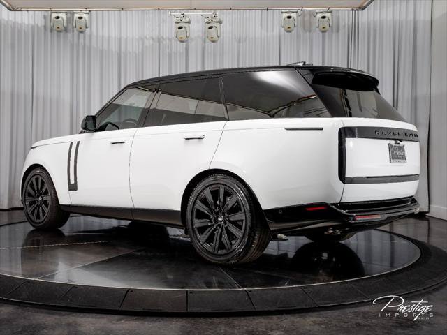 Used 2025 Land Rover Range Rover Autobiography AWD/4WD image 8