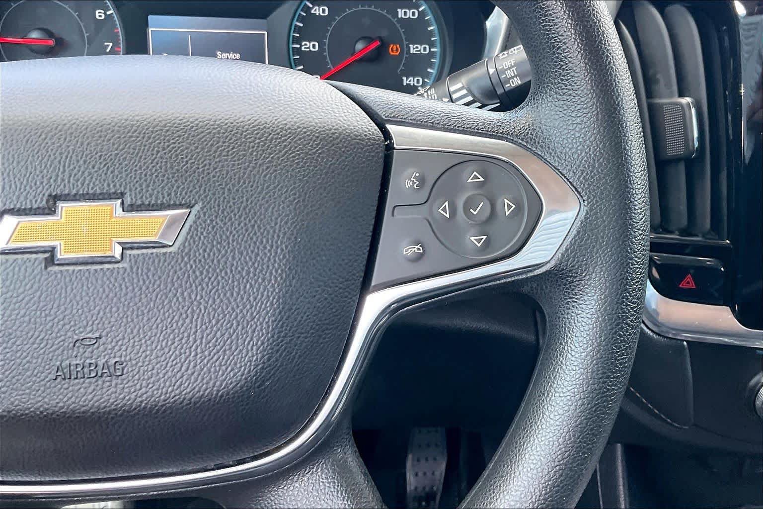 Used 2018 Chevrolet Traverse LS FWD image 23