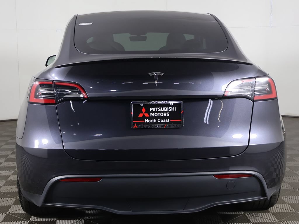 Used 2024 Tesla Model Y Performance AWD/4WD image 15
