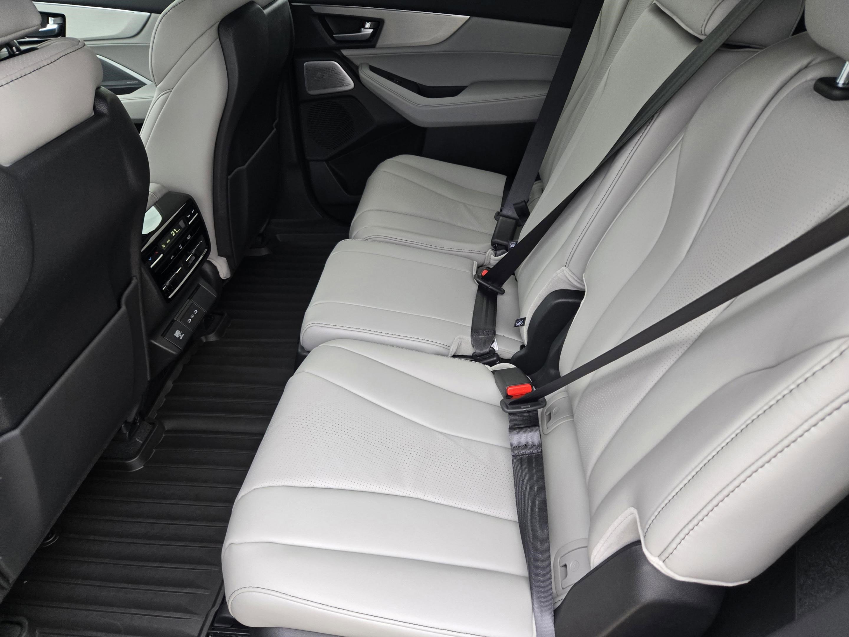New 2026 Acura MDX FWD w/ Technology Package image 20