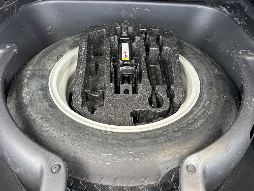 Used 2017 Jeep Grand Cherokee Altitude AWD/4WD image 37