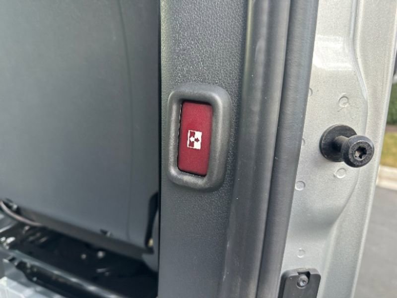 Used 2023 Mercedes-Benz Sprinter 3500 w/ Parking Package image 27