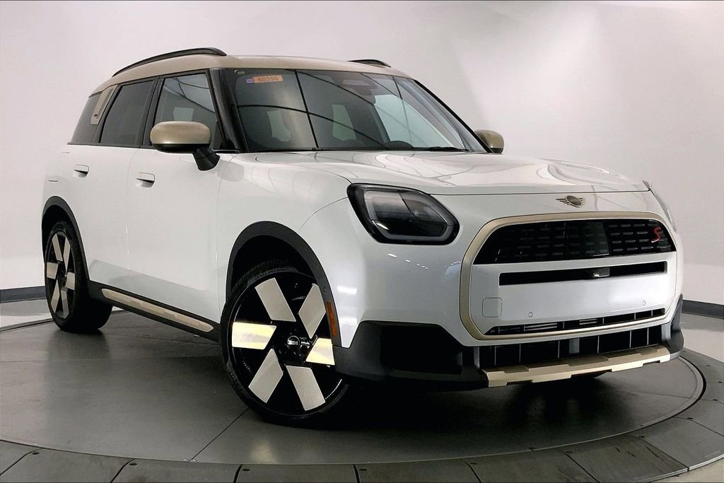 Certified 2025 MINI Cooper Countryman S w/ Comfort Package Max image 33