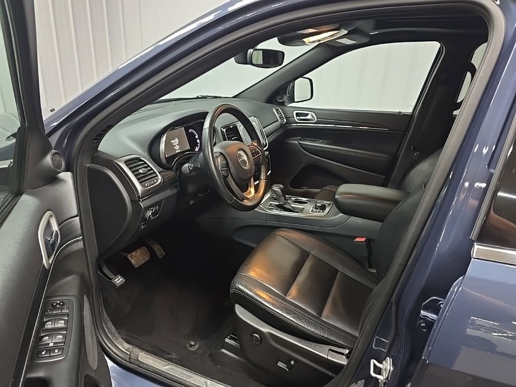 Used 2020 Jeep Grand Cherokee Limited image 30