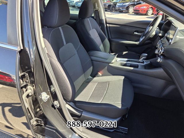 Used 2024 Nissan Sentra SV FWD image 19