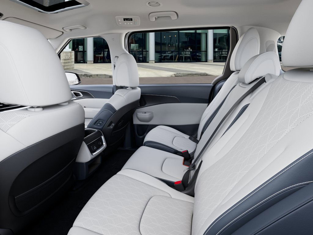 New 2026 Kia Carnival SX w/ SX Dark Edition Package image 19