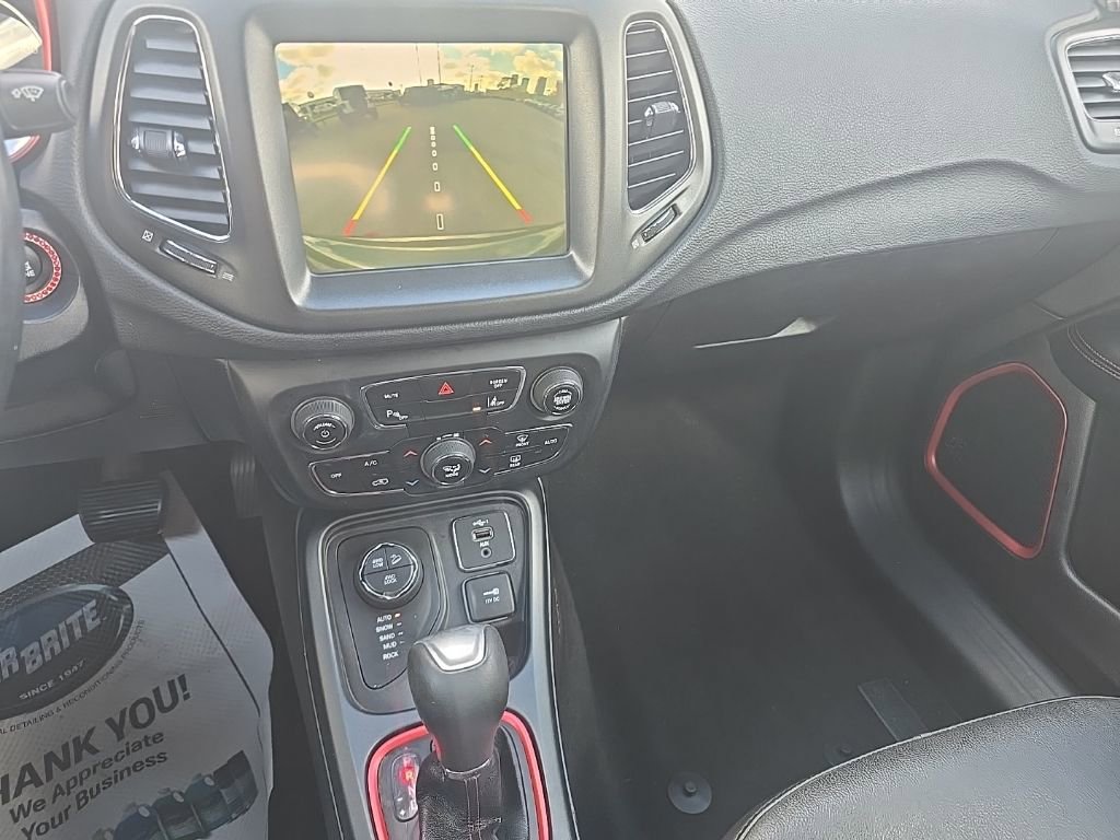 Used 2021 Jeep Compass Trailhawk w/ Convenience Group AWD/4WD image 24