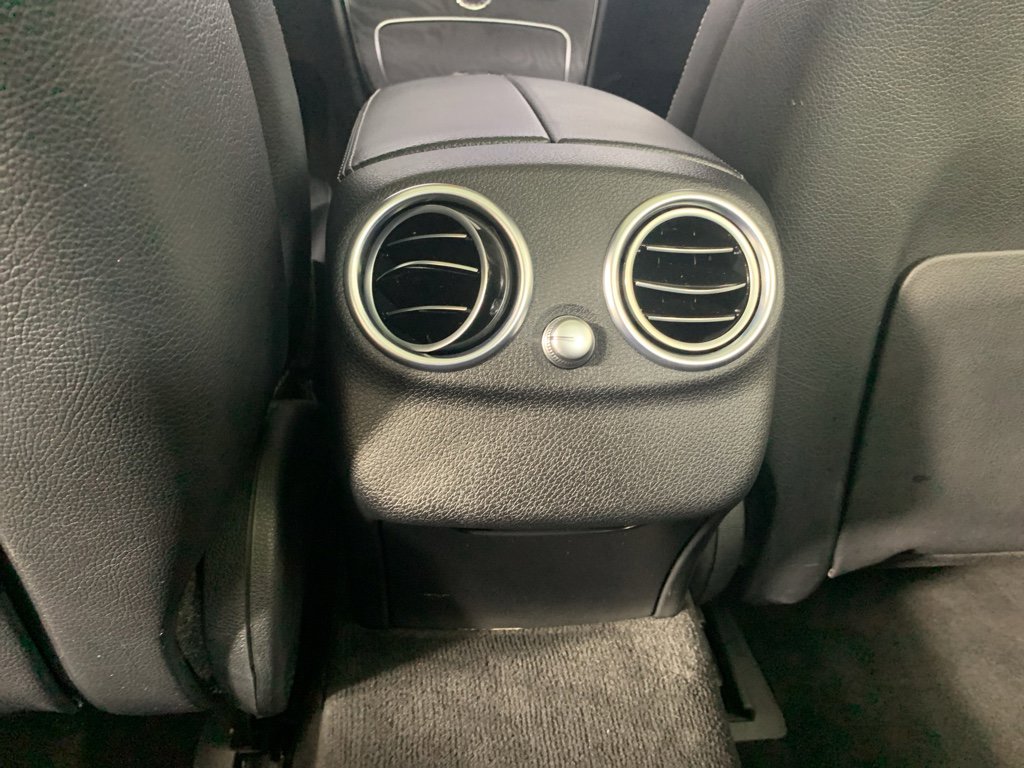 Used 2017 Mercedes-Benz C 300 Sedan image 34