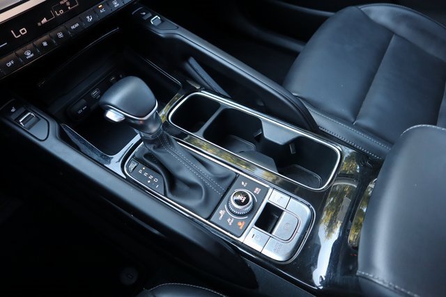 Used 2025 Kia Telluride S image 35