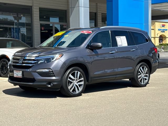 Used 2017 Honda Pilot Touring image 7