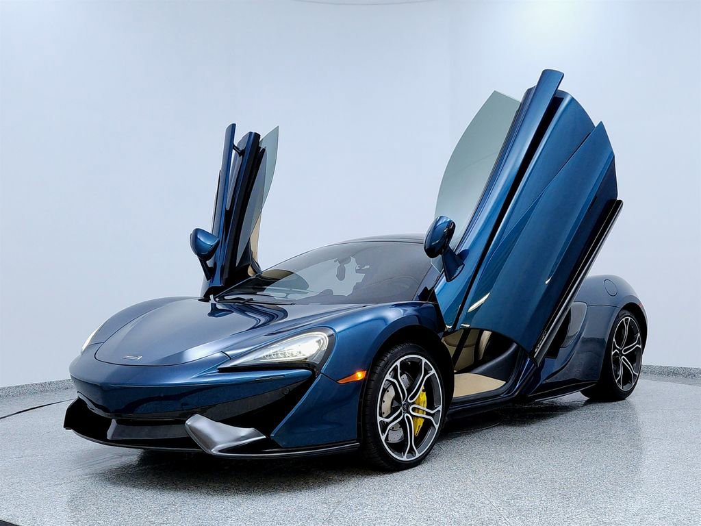 Used 2017 McLaren 570S image 9