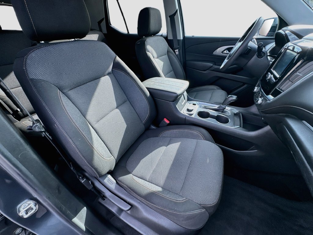 Used 2019 Chevrolet Traverse LS w/ LPO, Floor Liner Package FWD image 34