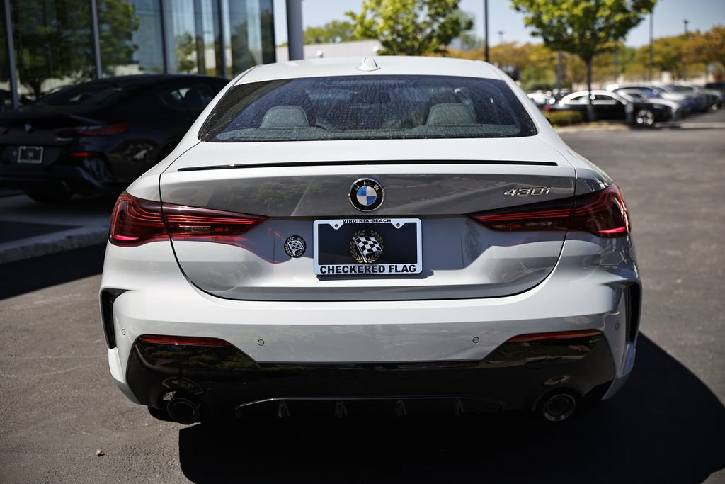 New 2026 BMW 430i Coupe w/ M Sport Package RWD image 9