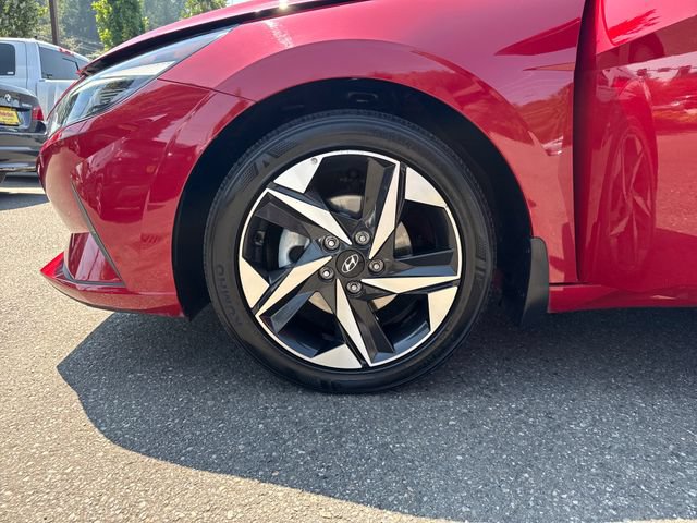 Used 2023 Hyundai Elantra SEL w/ Convenience Package FWD image 28