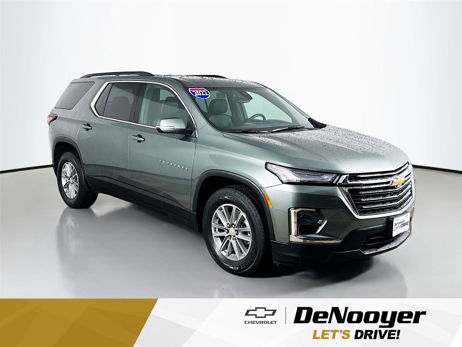 Used 2022 Chevrolet Traverse LT