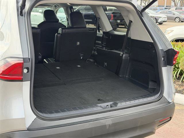 Certified 2025 Toyota Grand Highlander FWD image 24