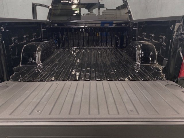 New 2026 Chevrolet Silverado 1500 LT w/ Z71 Off-Road Package image 13