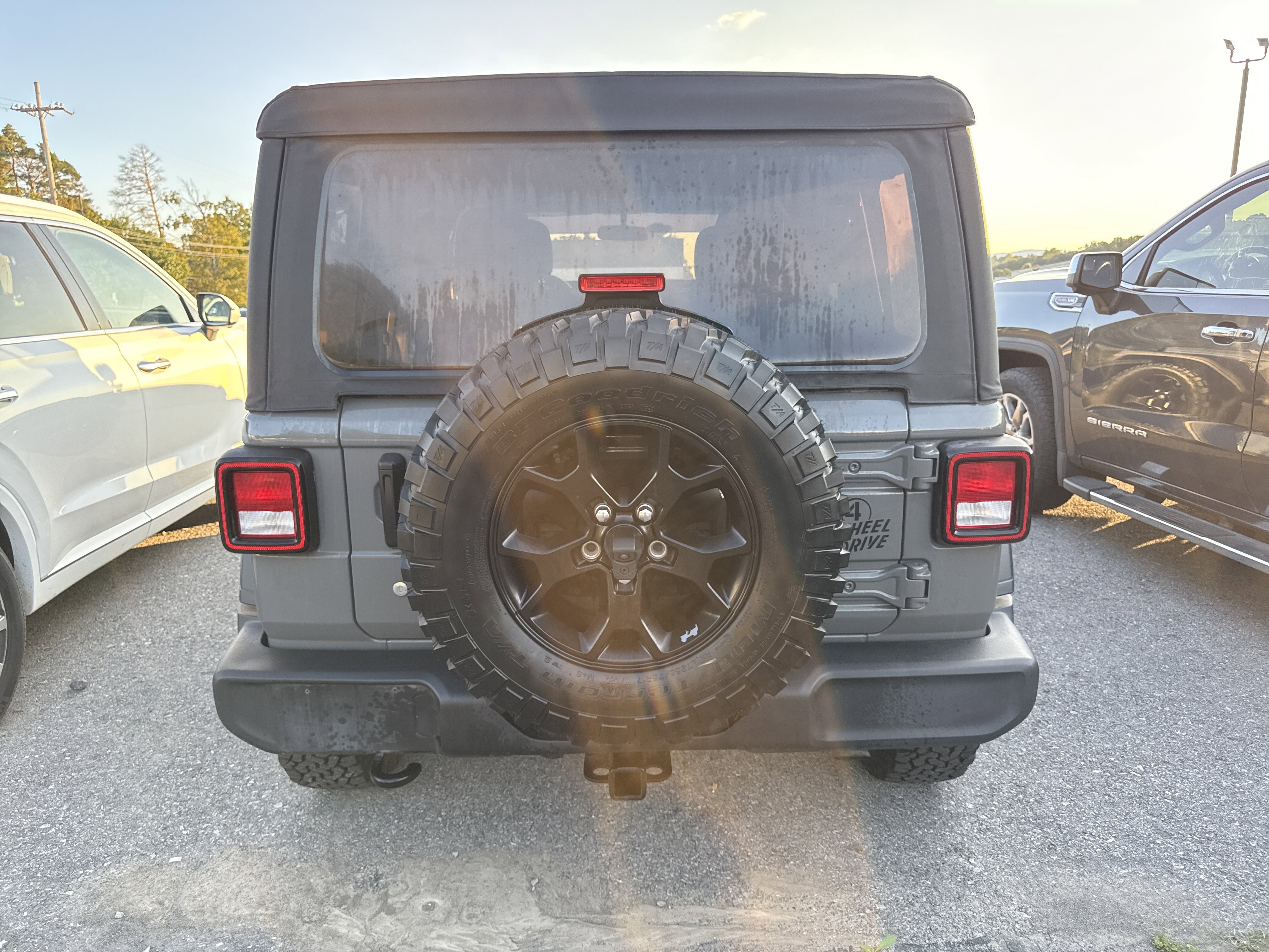 Used 2022 Jeep Wrangler Unlimited Sport video 3