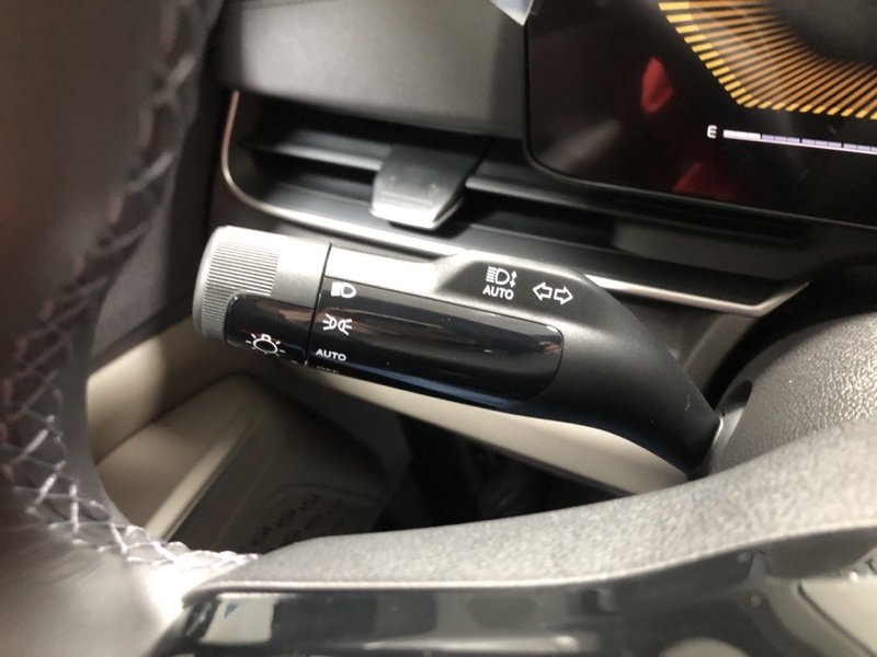 New 2026 Kia Carnival EX image 24