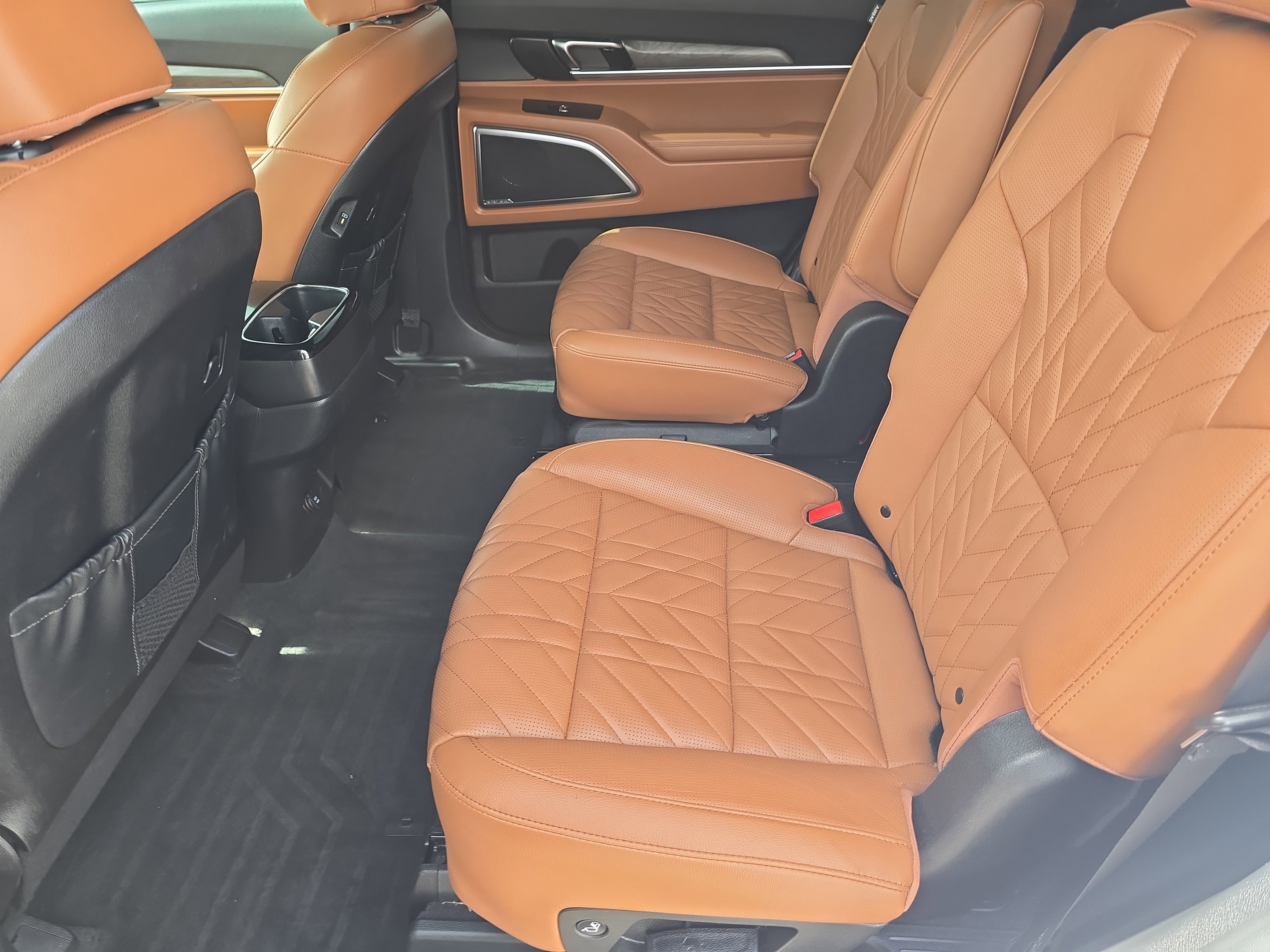 Used 2024 Kia Telluride SX X-Pro AWD/4WD image 17