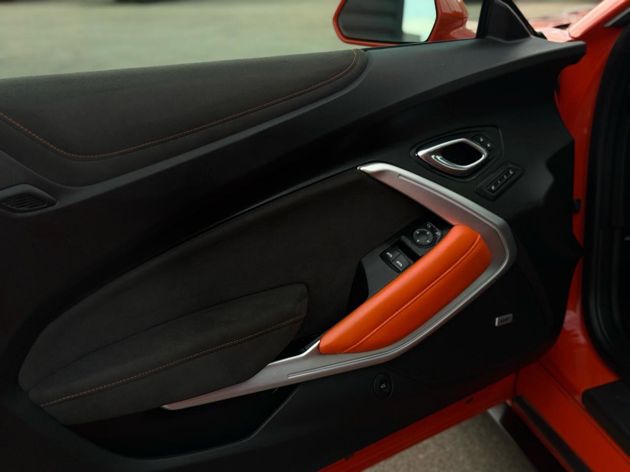Used 2018 Chevrolet Camaro SS w/ Hot Wheels Edition image 23
