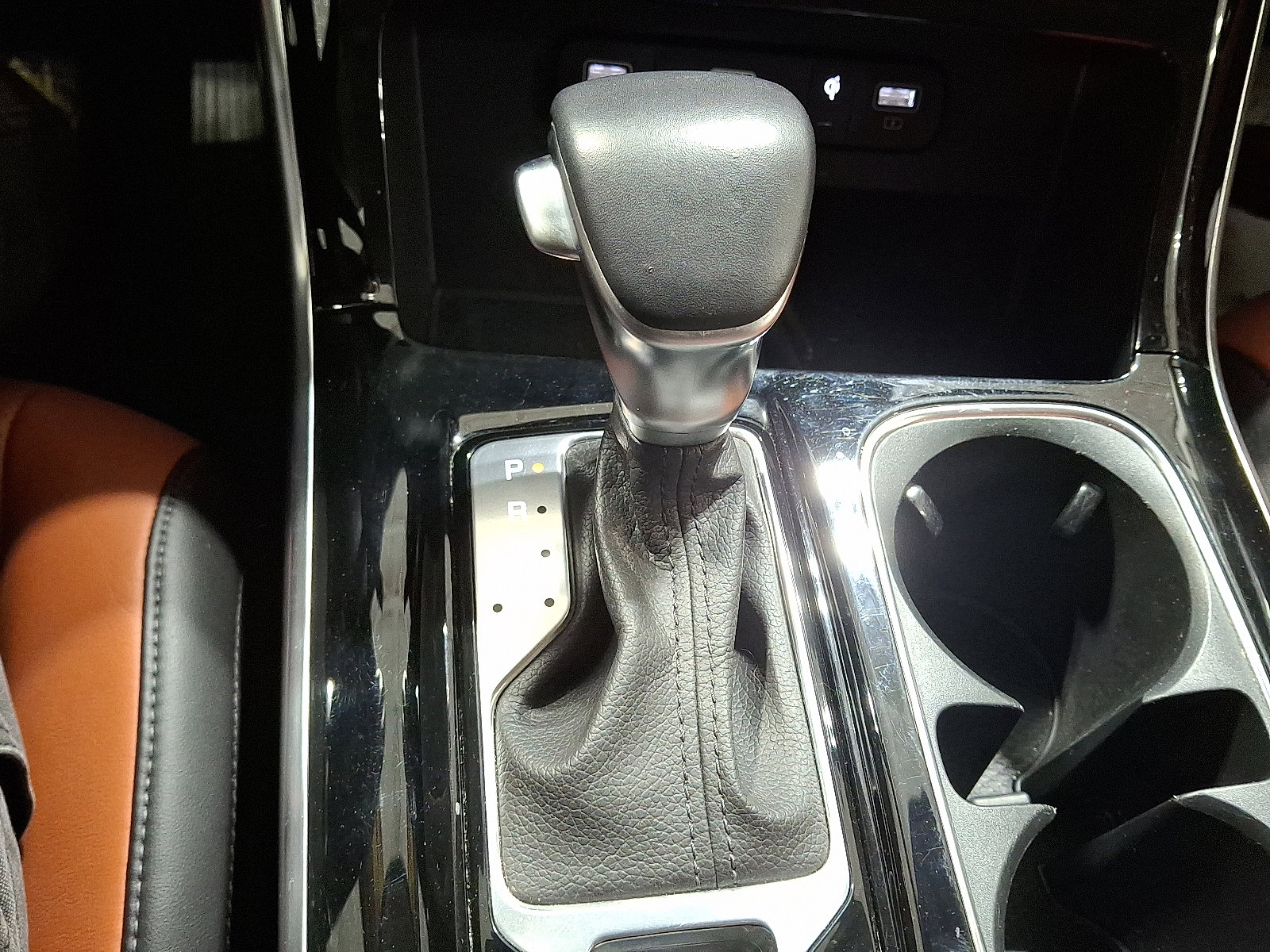 Used 2024 Kia Carnival SX image 18