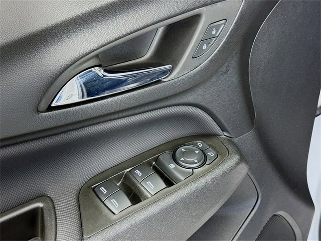 Used 2022 Chevrolet Equinox RS w/ RS Leather Package image 19