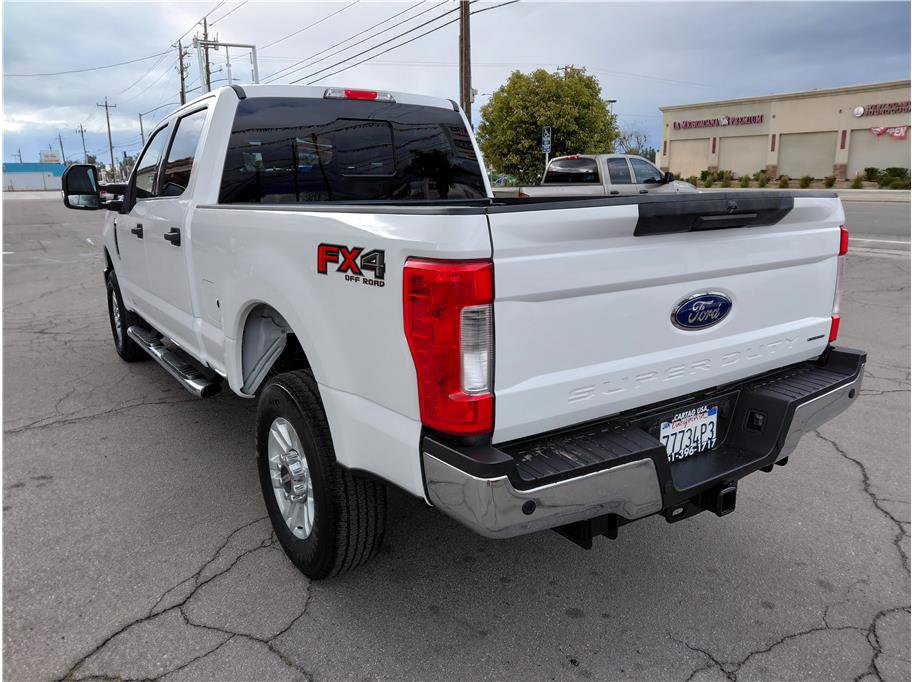 Used 2017 Ford F250 XLT w/ XLT Value Package image 15
