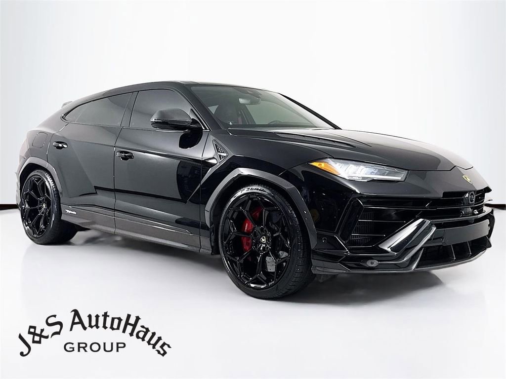 Used 2023 Lamborghini Urus Performante image 1
