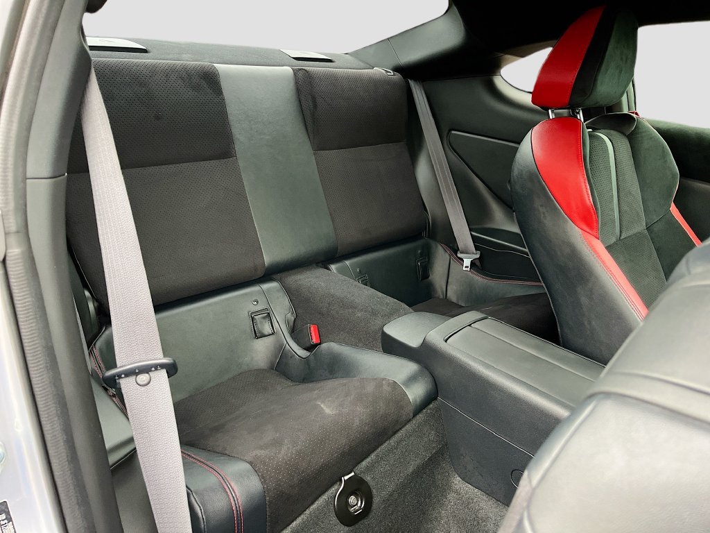 Used 2025 Subaru BRZ Limited RWD image 25