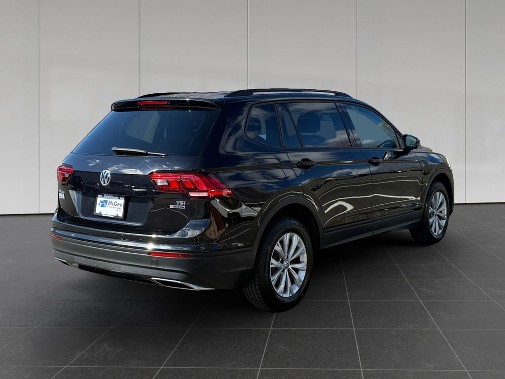 Used 2018 Volkswagen Tiguan S image 5
