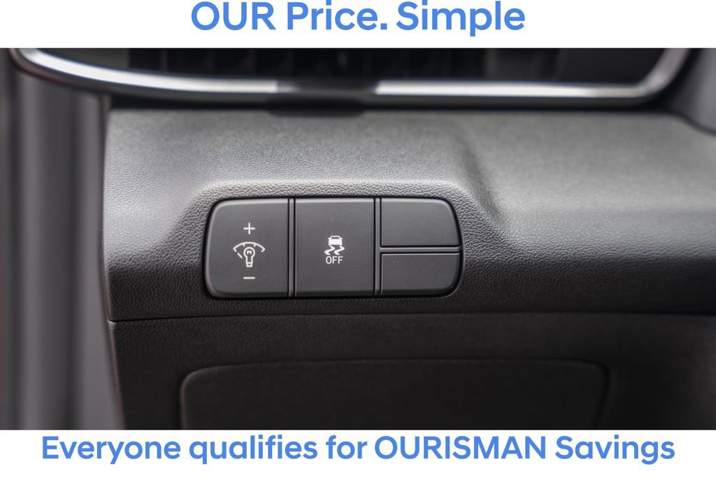 New 2025 Hyundai Elantra Sport image 35