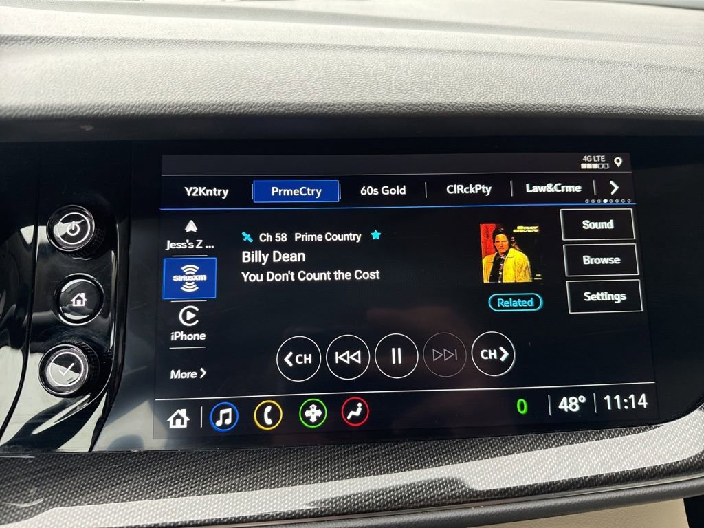 Used 2022 Buick Envision Essence w/ Safety Package image 4