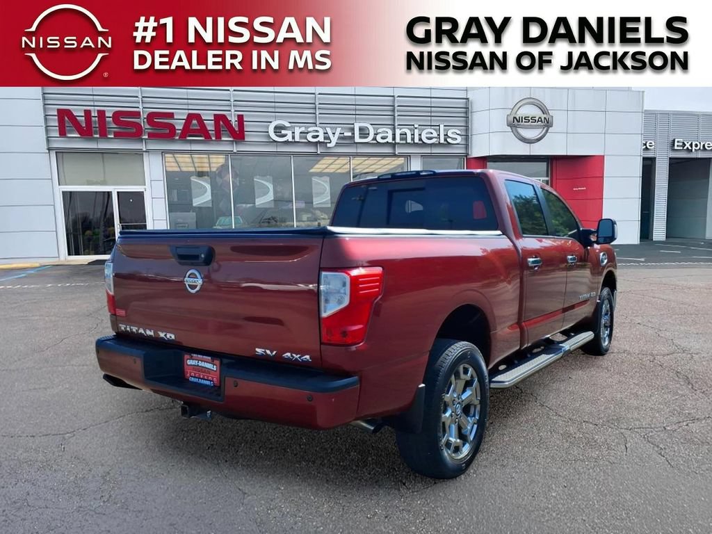 Used 2018 Nissan Titan SV w/ SV Convenience Package AWD/4WD image 7