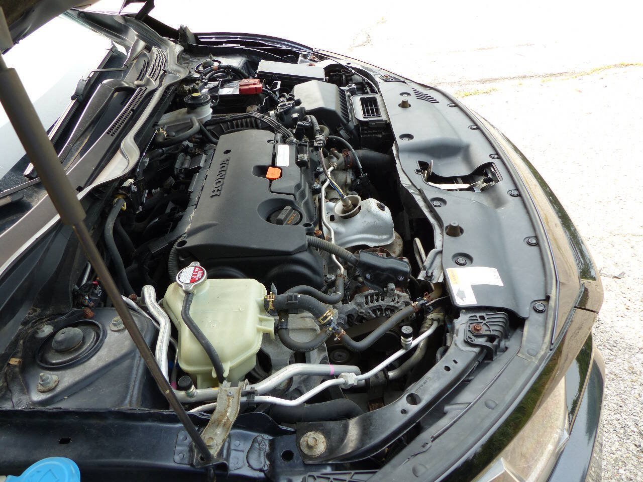 Used 2020 Honda Civic LX image 16