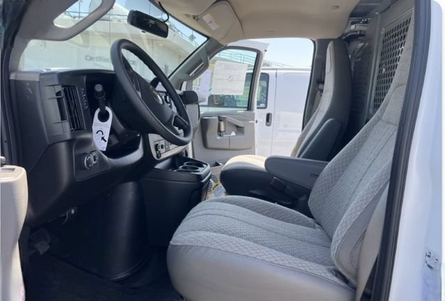 New 2025 Chevrolet Express 2500 Extended w/ Driver Convenience Package RWD image 9