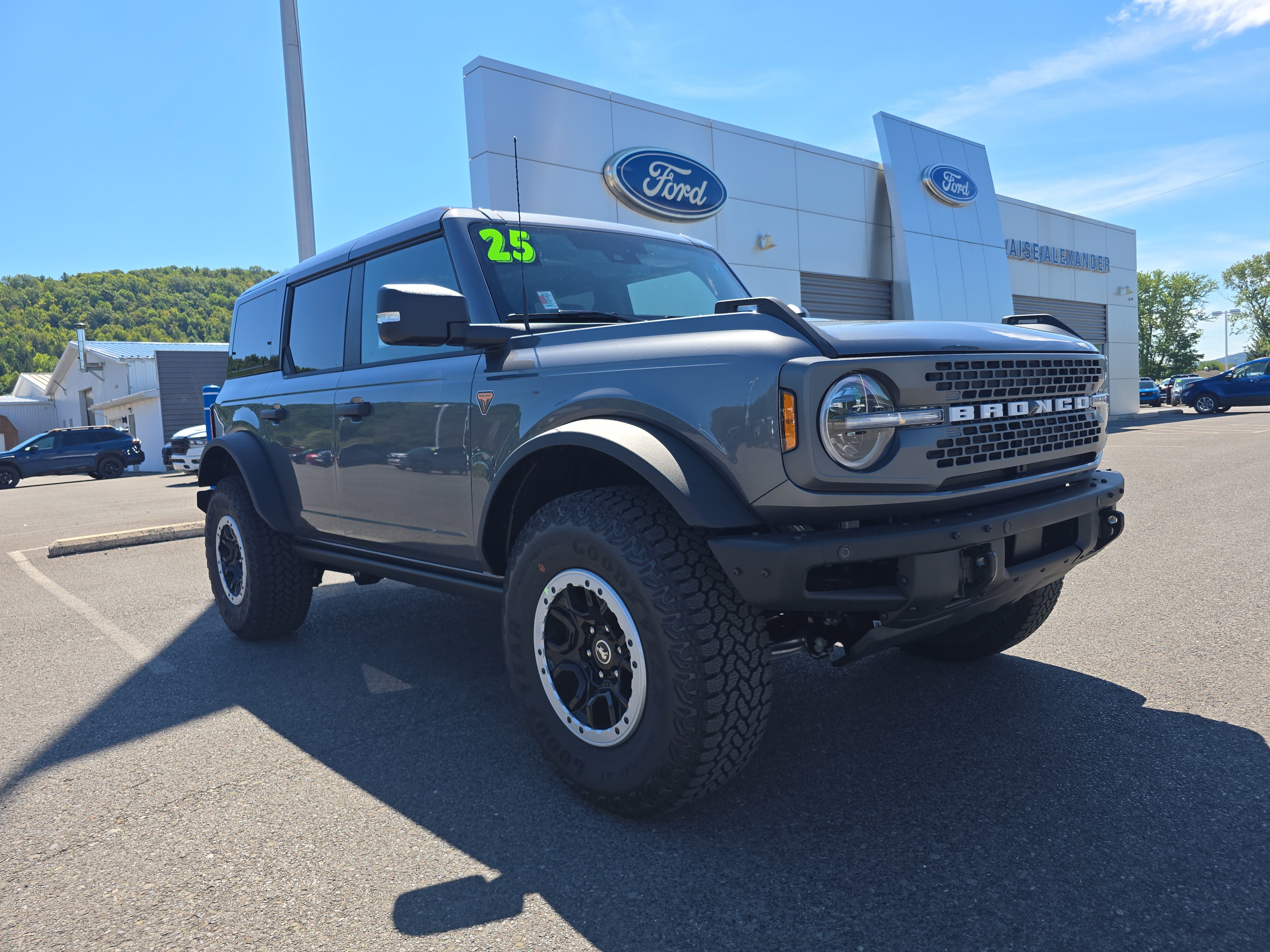 New 2025 Ford Bronco Badlands