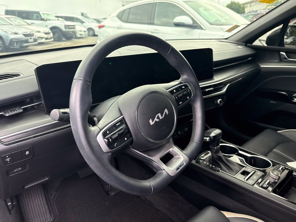 Used 2026 Kia K5 GT-Line w/ GT-Line Premium Package FWD image 8