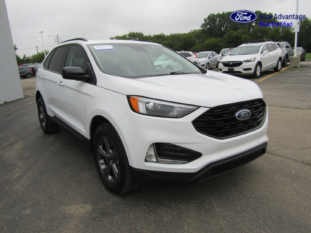 Certified 2024 Ford Edge SEL w/ Sport Appearance Package AWD/4WD image 11