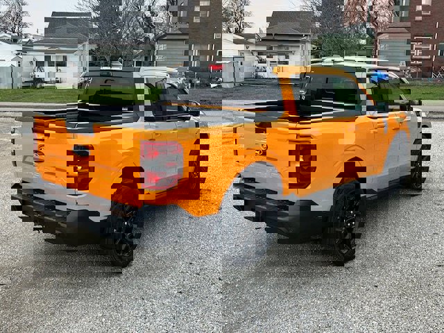 New 2026 Ford Maverick Lariat w/ Black Appearance Package image 31