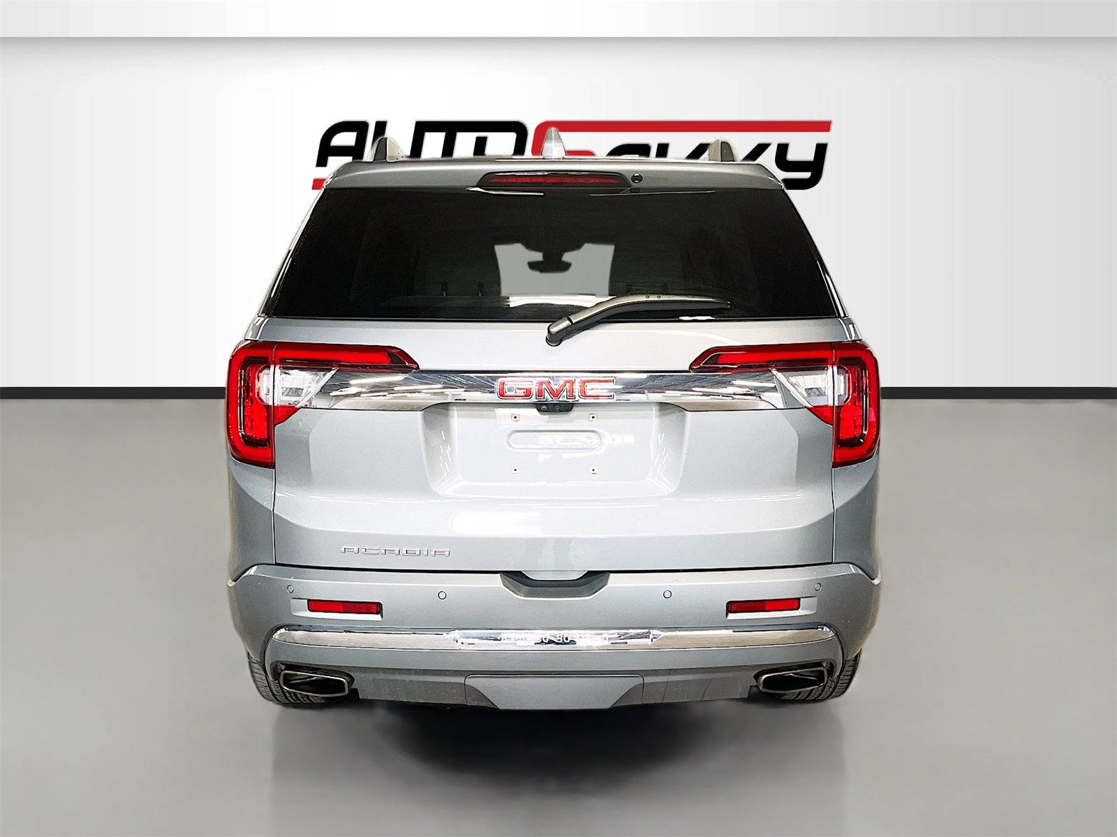 Used 2023 GMC Acadia Denali w/ Denali Ultimate Package image 6