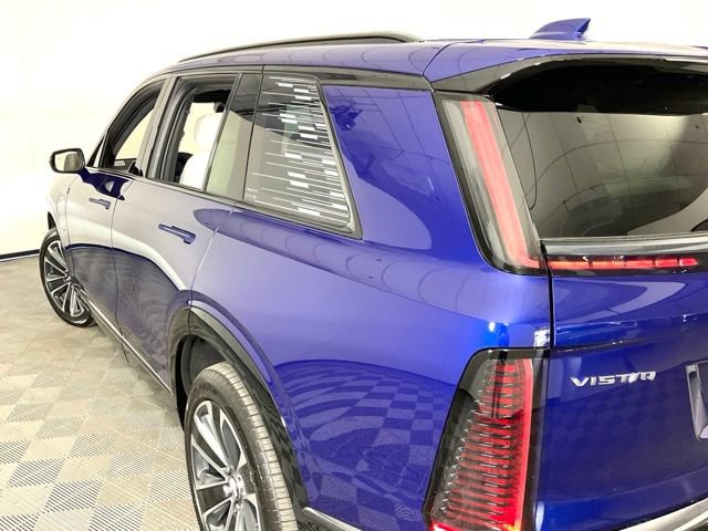 New 2026 Cadillac Vistiq Sport w/ LPO, Floor Liner Package image 35