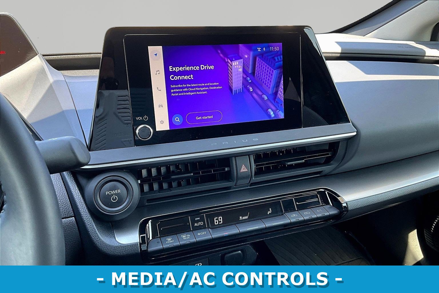 Used 2025 Toyota Prius LE FWD image 9