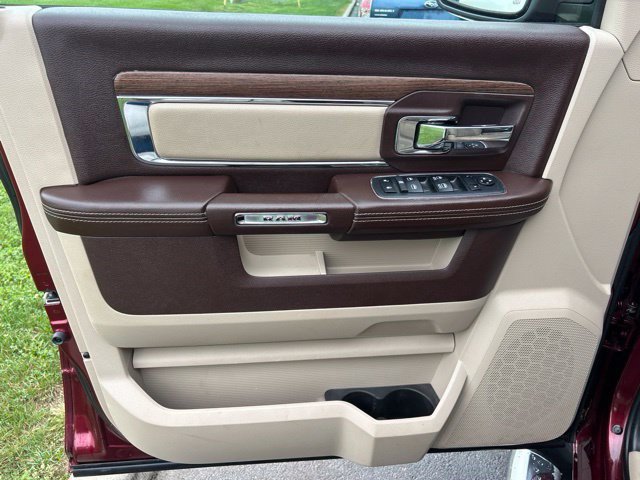 Used 2018 RAM 1500 Laramie AWD/4WD image 11
