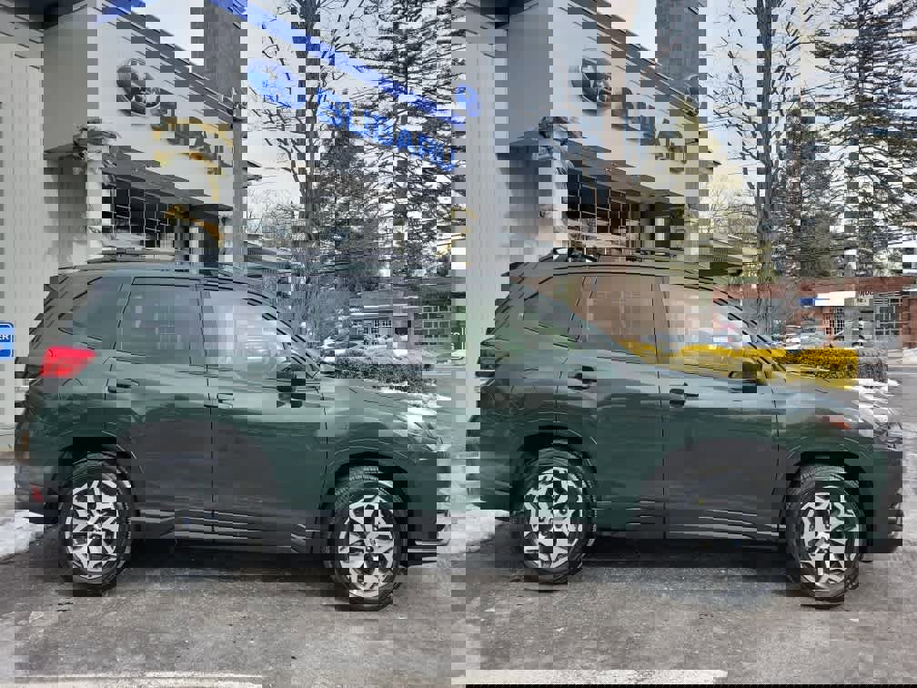 Used 2023 Subaru Forester Premium image 2