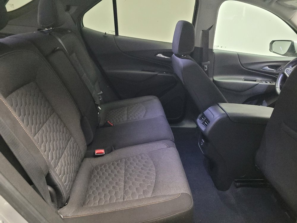 Used 2021 Chevrolet Equinox LT w/ Driver Convenience Package image 19